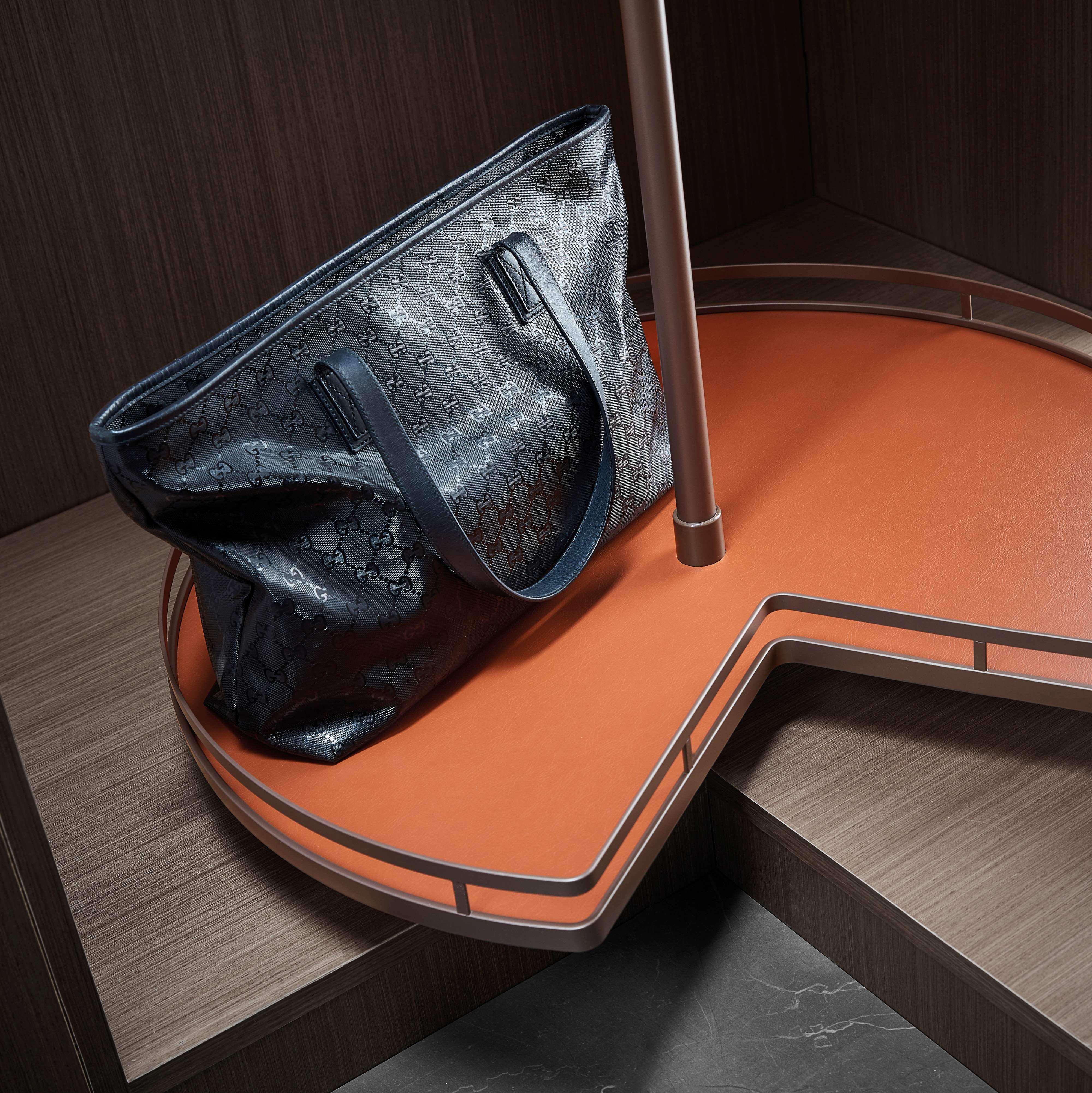 Ralphie High Rotatable Corner Shelf